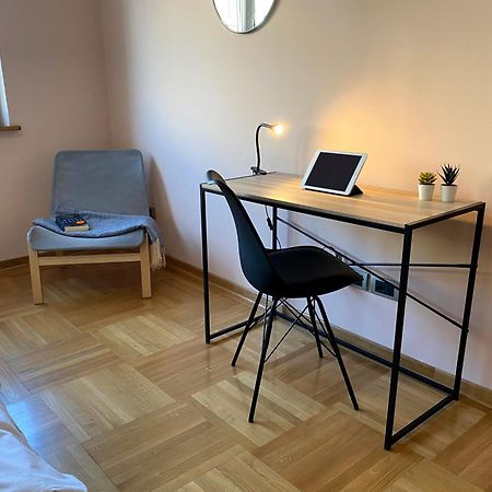 Quince Apartment-Free Parking-City Center Belgrado Esterno foto