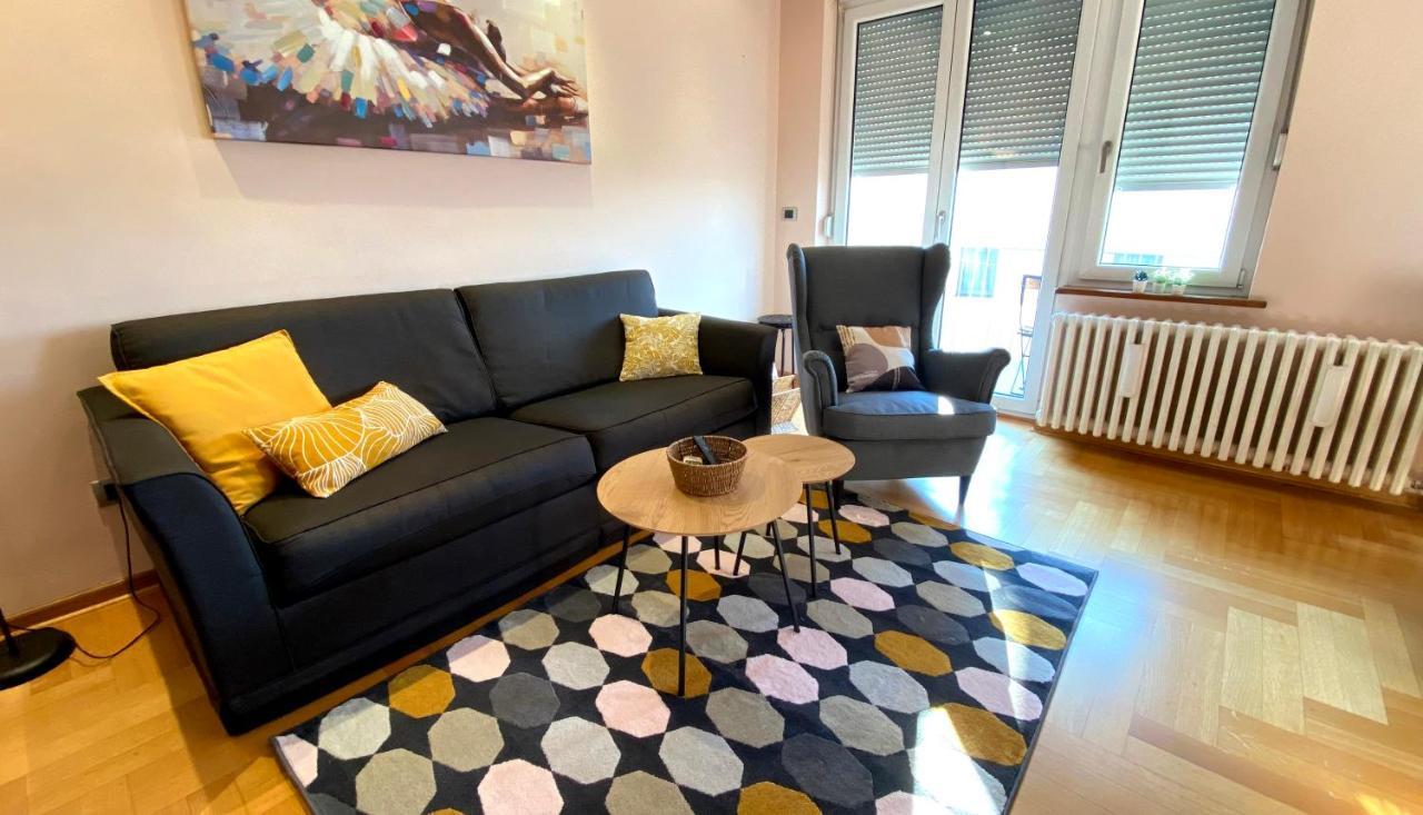 Quince Apartment-Free Parking-City Center Belgrado Esterno foto