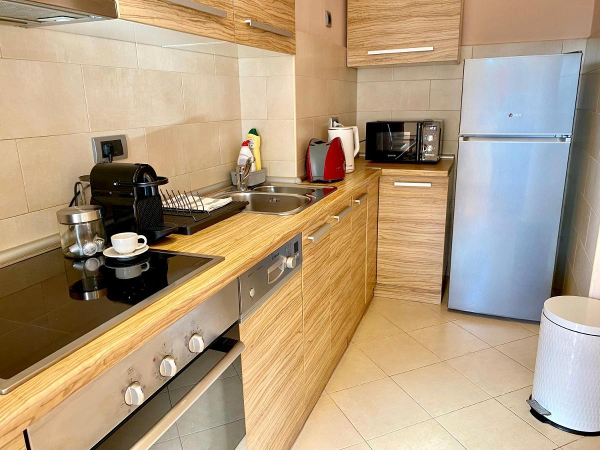 Quince Apartment-Free Parking-City Center Belgrado Esterno foto